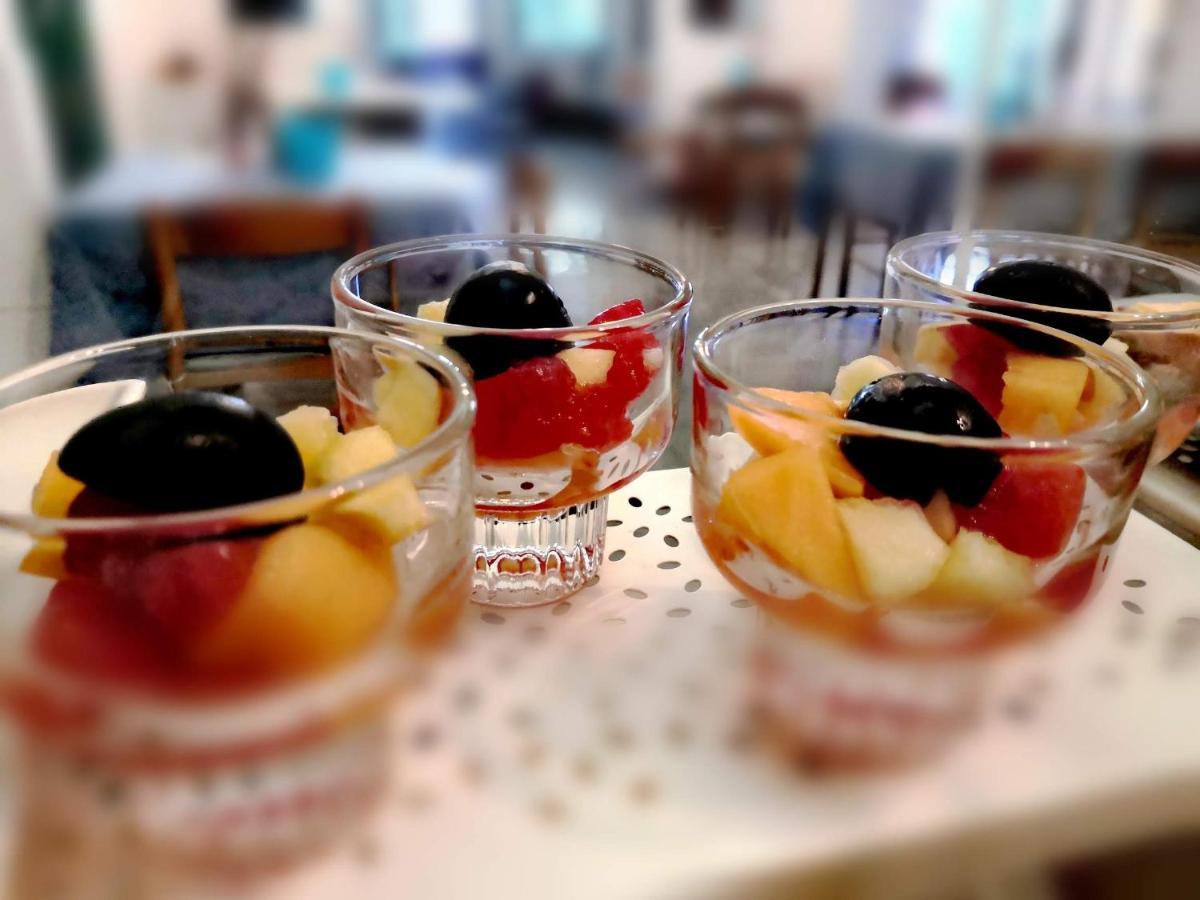 Hotel Iride Suite & Breakfast- Ideale Per Famiglie E Coppie Riccione Ngoại thất bức ảnh