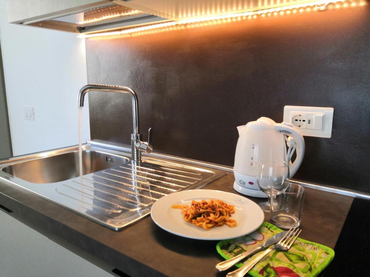 Hotel Iride Suite & Breakfast- Ideale Per Famiglie E Coppie Riccione Ngoại thất bức ảnh