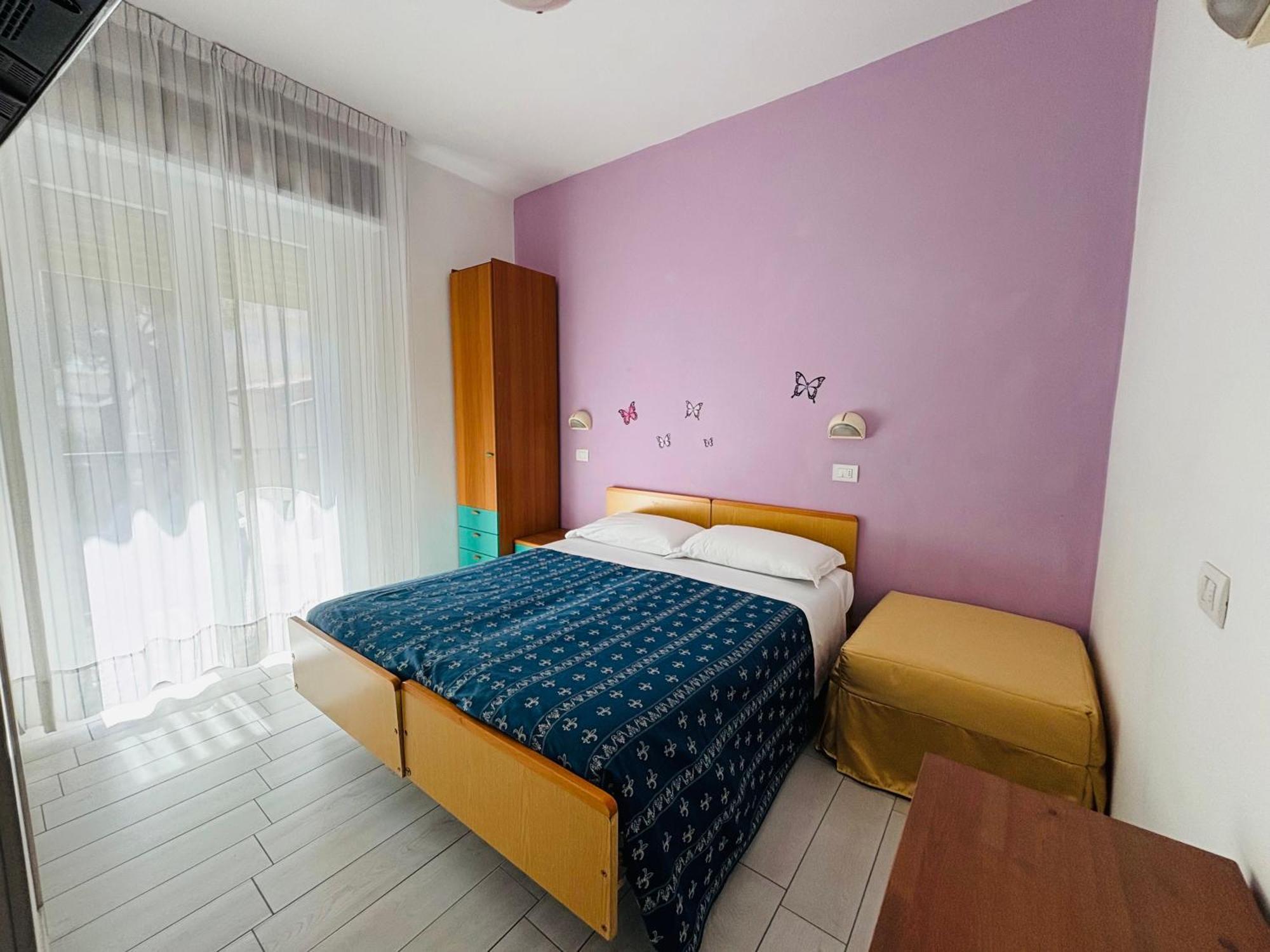 Hotel Iride Suite & Breakfast- Ideale Per Famiglie E Coppie Riccione Ngoại thất bức ảnh